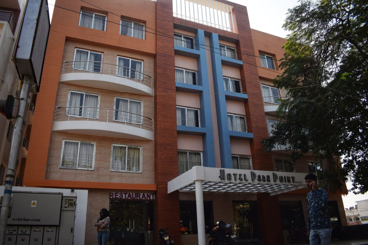 Park Point - Tap to explore photos