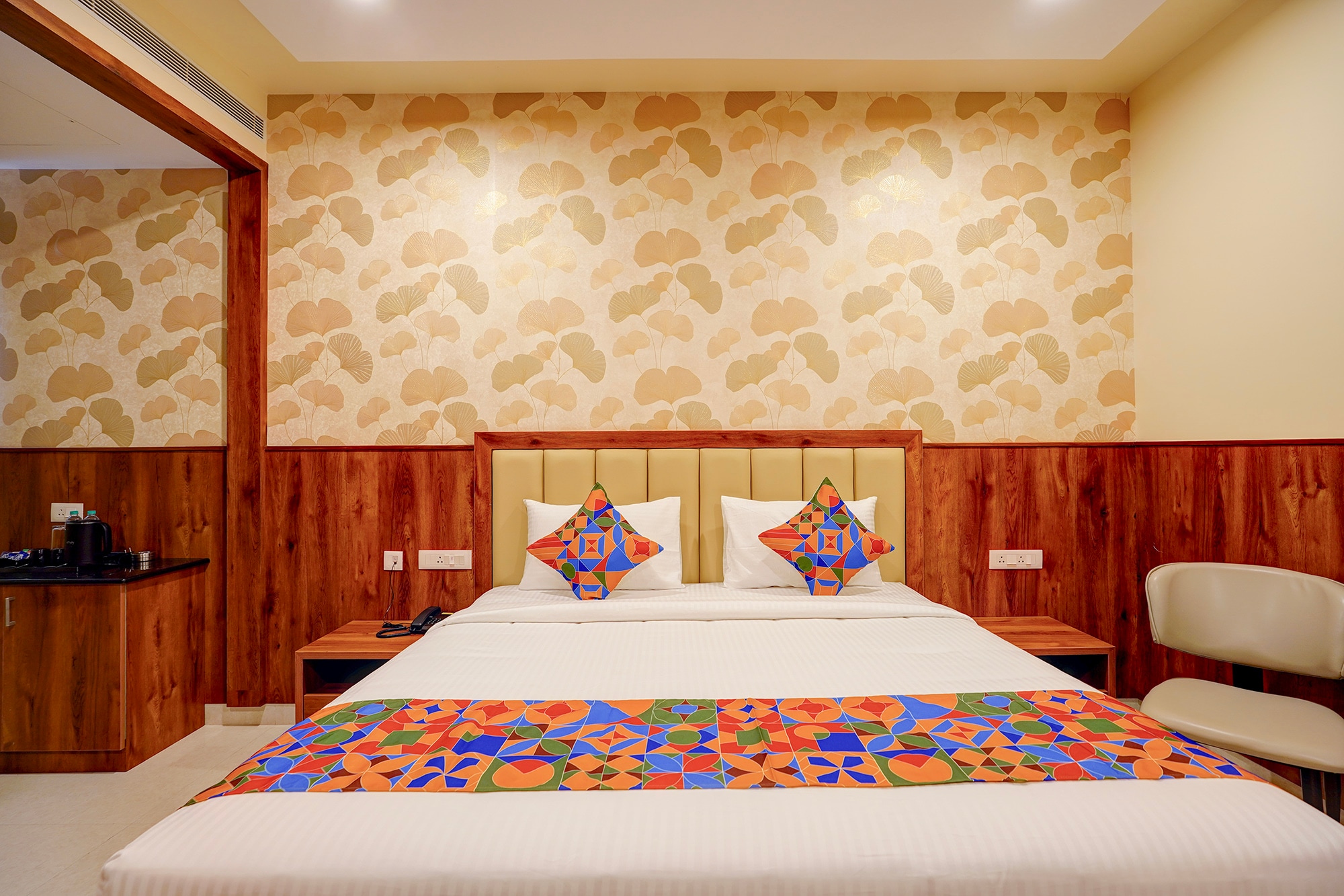 FabHotel Golden Stay I - Krishnarajapuram - Tap to explore photos