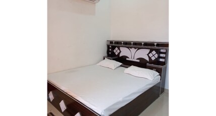 Hotel Mritunjay Cozy Stay Room Type - Deluxe King Bed Room with City View