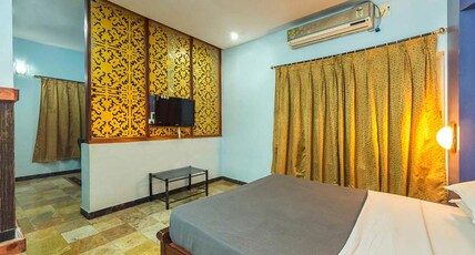 Hotel Central Park Room Type - Executive AC Room