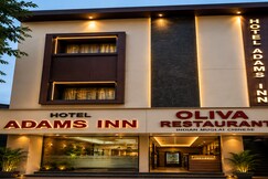 Hotel Adams Inn