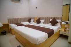 Hotel Shree Guru Ashray