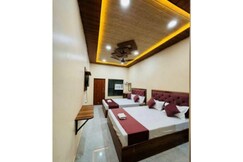 Maa Vaishnavi guest house