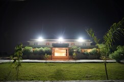 Shree Ji Resort