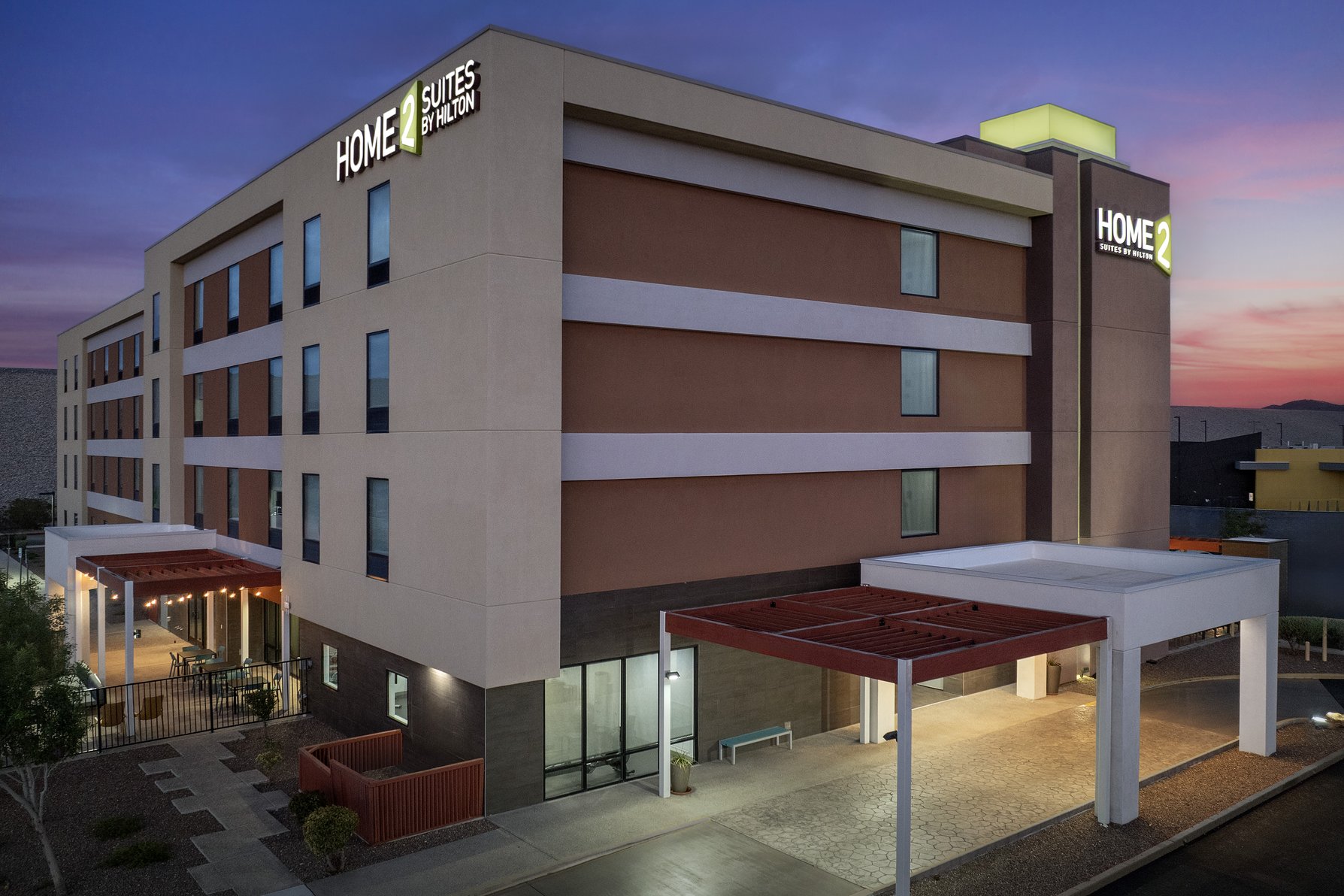 HOME2 SUITES BY HILTON LAS CRUCES - Tap to explore photos