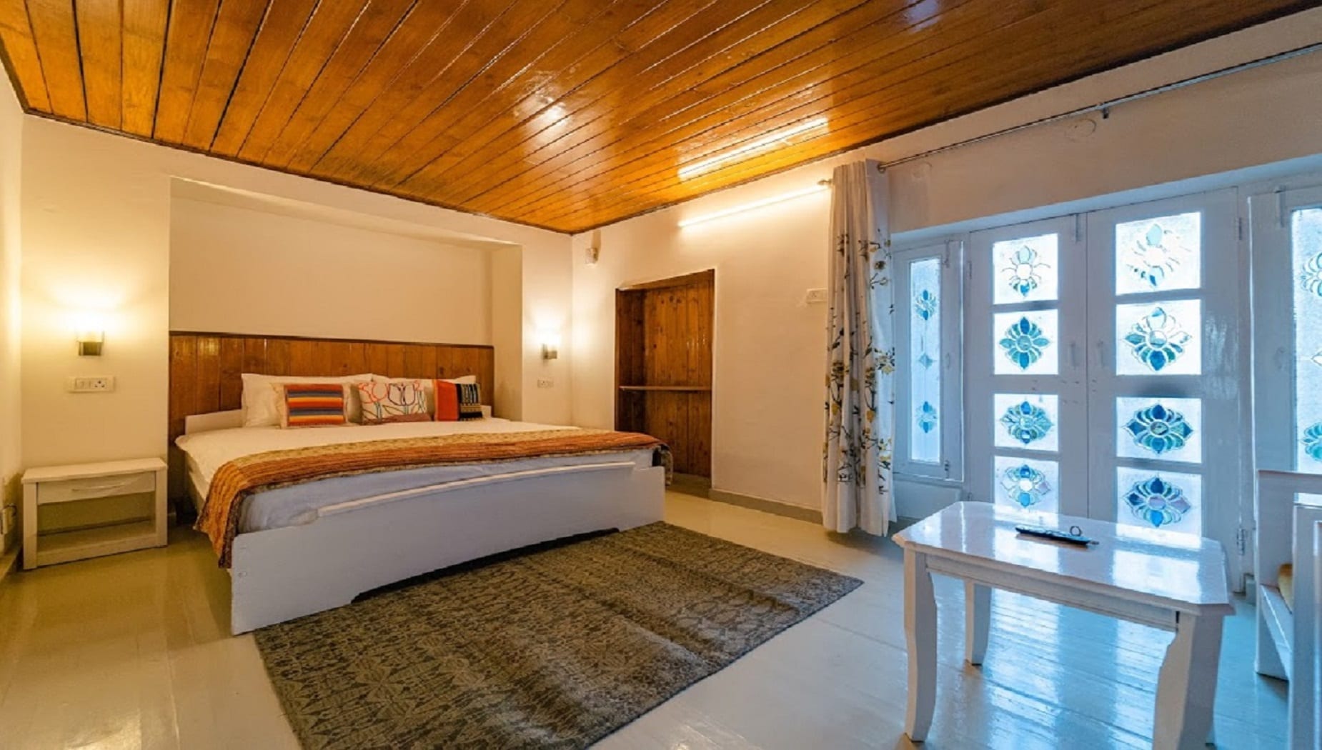 Mango Tree Courtyard Mussoorie - Tap to explore photos