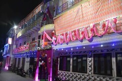Hotel Ratan Palace