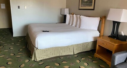 Best Western Sheridan Center Room Type - Suite-1 King Bed, Non-Smoking, Futon, Flat Screen Television, Mini Fridge, Full Breakfast Best Western Sheridan Center Room Type - Suite-1 King Bed, Non-Smoking, Futon, Flat Screen Television, Mini Fridge, Full Breakfast