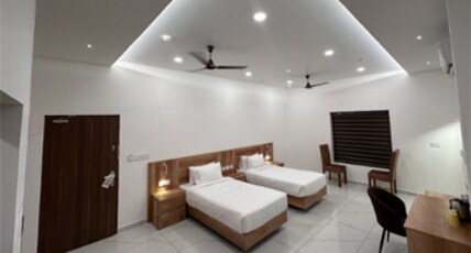 HOTEL KARAMMOOTTIL PALACE Room Type - DELUXE ROOM