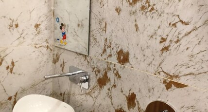 Hotel Obsidian Red Room Type - Double Occupancy Deluxe Room