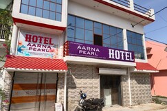 hotel aarna pearl