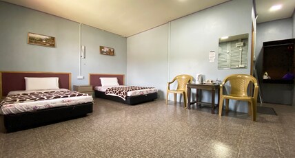 Hotel O Kampung Stay Kilimu Room Type - Deluxe Twin