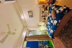 Skyview cozy stay