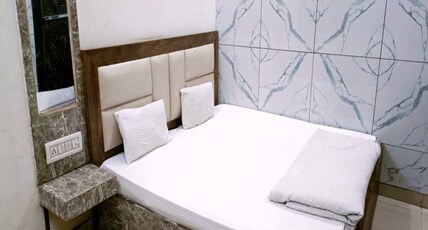 HOTEL COMFORT INN Room Type - Standard Double NON AC