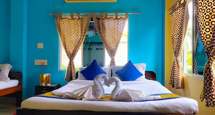 GORUMARA NATURES COTTAGE Room Type - Deluxe Family Room with Balcony River View AC GORUMARA NATURES COTTAGE Room Type - Deluxe Family Room with Balcony River View AC