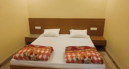 HOTEL JAGAT INN MORENA Room Type - Standard  Room