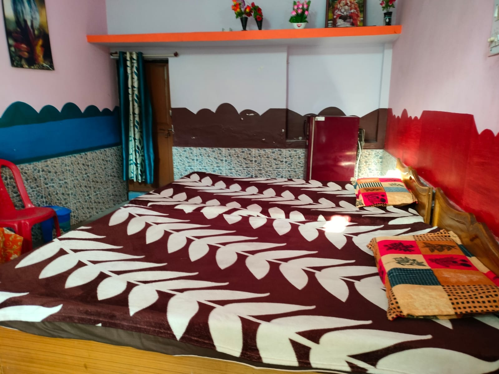 simriti Home Stay - Tap to explore photos