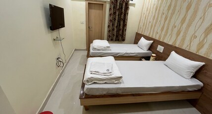 Hotel Pratap Heights Room Type - Deluxe Non Ac Room