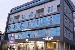 LILLY RIBERA RESIDENCY