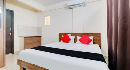 Hotel O Elite Lifestyle Red Rose Near 7d Voyage Room Type - Classic Hotel O Elite Lifestyle Red Rose Near 7d Voyage Room Type - Classic