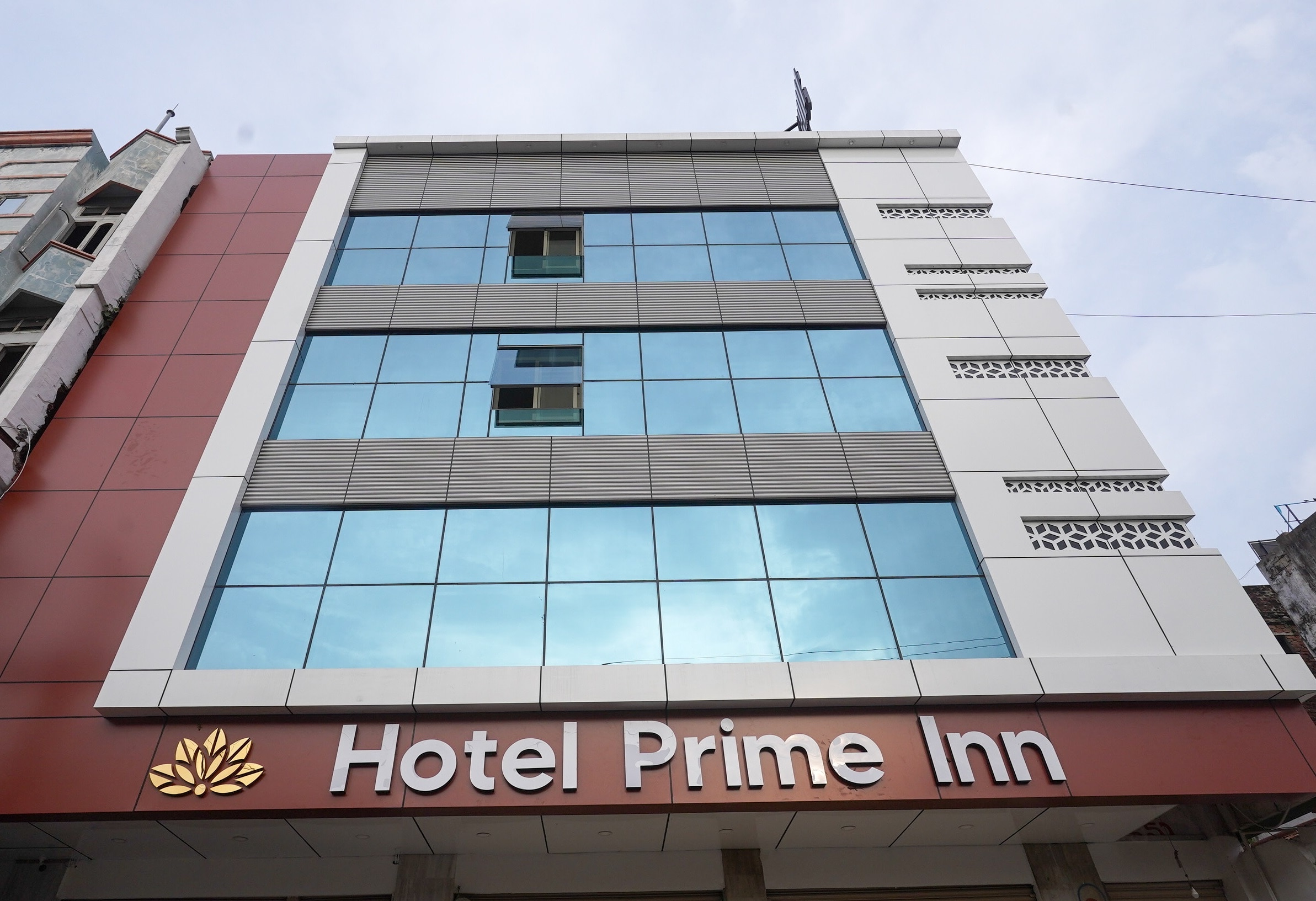 Hotel Prime Inn - Tap to explore photos