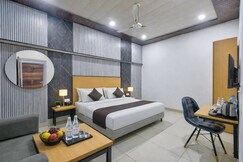 Hotel Downtown by Quadis- Sector 15 Noida
