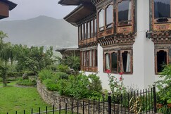 Kisa Villa