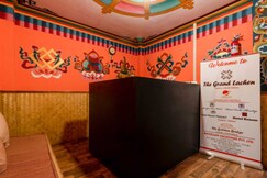 Magellan's Group The Grand Lachen