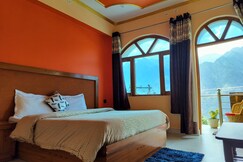 Mountain Front Inn B&B