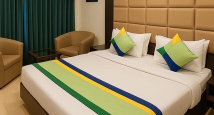 Hotel Himshri Mall Road by Ovata, Mussoorie Room Type - Deluxe room