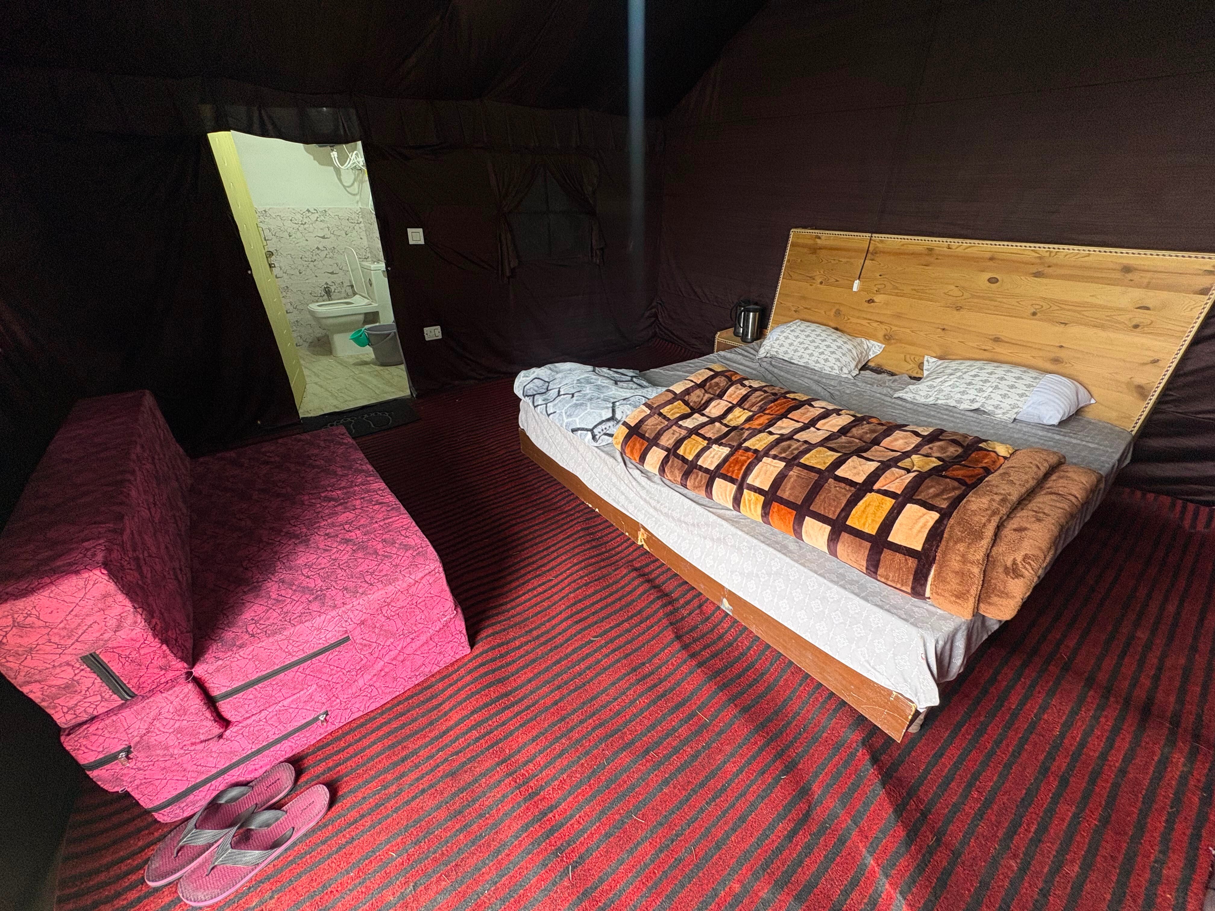 Himalayan Hano camps - Tap to explore photos
