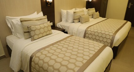 Hotel SR Palani Room Type - Classic Triple