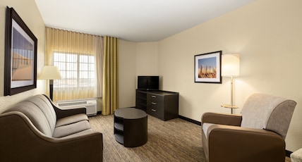 Candlewood Suites BISMARCK, an IHG hotel Room Type - 1 Queen Bed 1 Bedroom Suite Comm Access