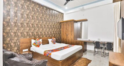 Hotel Anant Inn Kathauta lake Room Type - Deluxe Room with Air conditioning Free Wifi Hotel Anant Inn Kathauta lake Room Type - Deluxe Room with Air conditioning Free Wifi