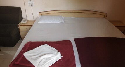 Hotel Jainsons Room Type - 1 Double Room Non Ac Hotel Jainsons Room Type - 1 Double Room Non Ac