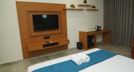 Hotel Leela's Room Type - Suite Room