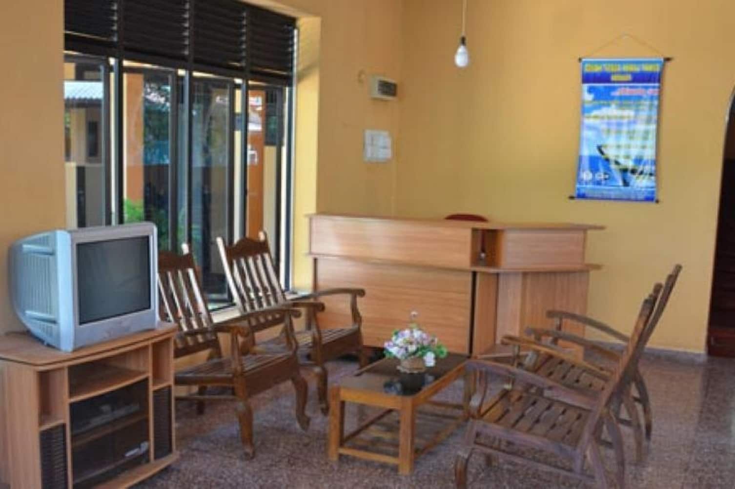 Hotel Prince  - Tap to explore photos