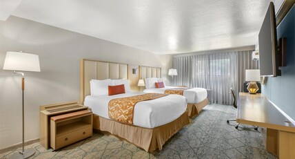 Best Western Plus Arroyo Roble Hotel & Creekside Villas Room Type - 2 Queen Beds, Non-Smoking, No View, Flat Screen Television, Walk In Shower, Microwave And Refrigerat Best Western Plus Arroyo Roble Hotel & Creekside Villas Room Type - 2 Queen Beds, Non-Smoking, No View, Flat Screen Television, Walk In Shower, Microwave And Refrigerat