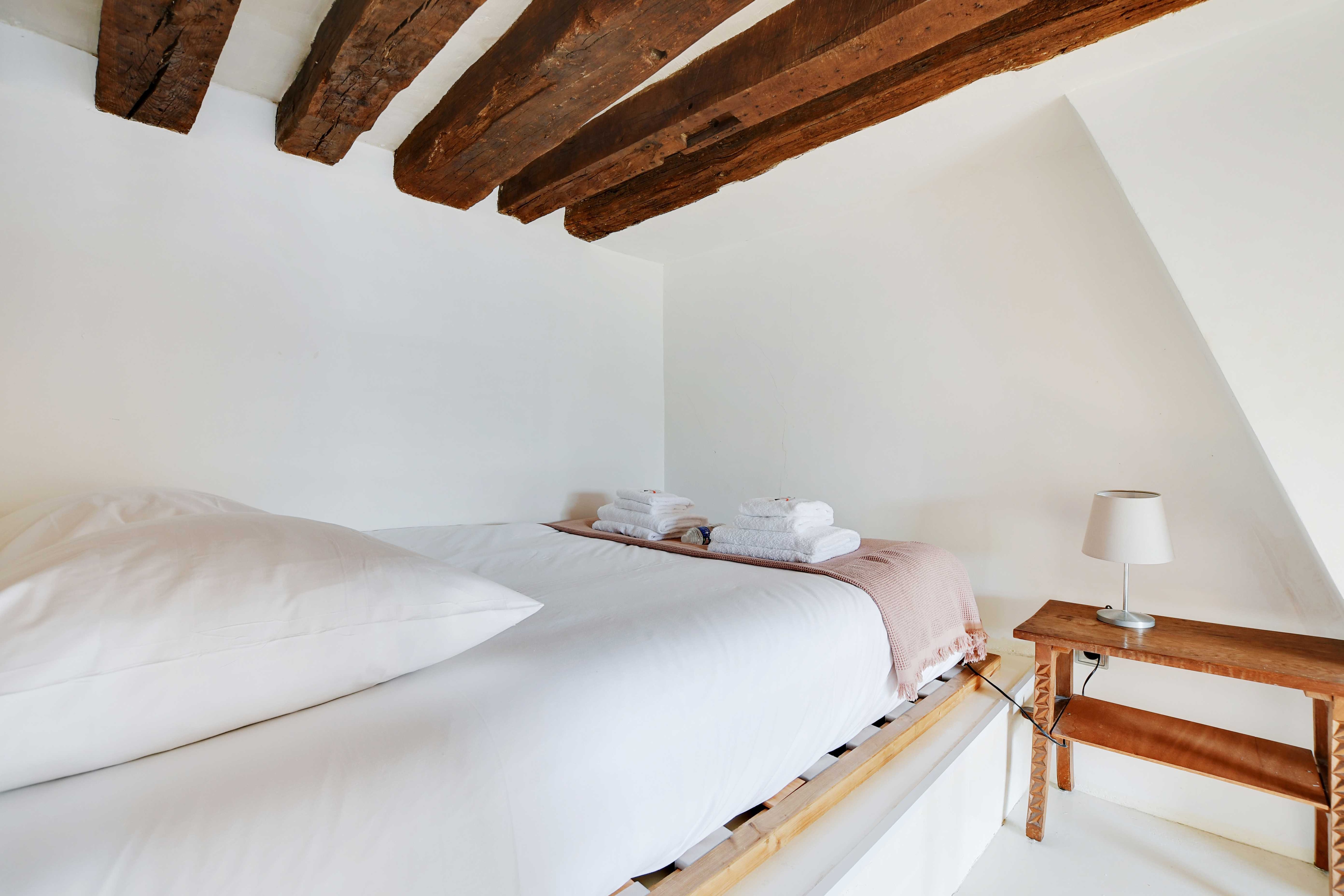 Modern flat - 1BD/4P - Arts et Metiers - Tap to explore photos