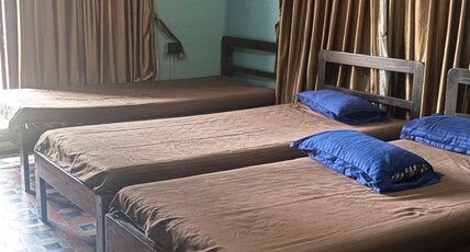 HEBBARS HERITAGE HOME Room Type - BED IN A FOUR BED AC FEMALE DORM