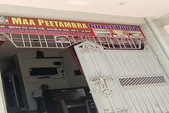 Maa Peetambra Guest House