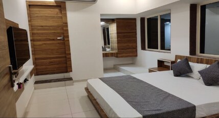 Shashwat Dormitory Room Type - junior suite ac room