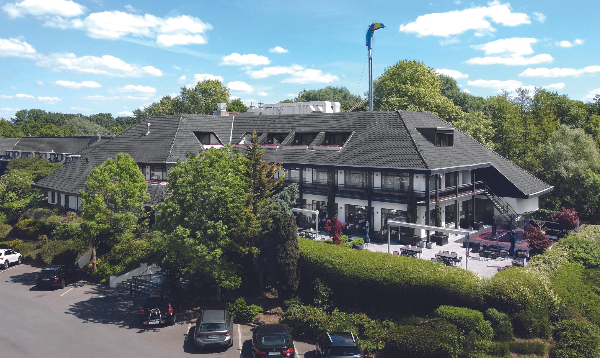Van der Valk Hotel Moers - Tap to explore photos