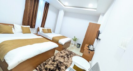 Accomoon hotel Room Type - Deluxe Quadruple Room