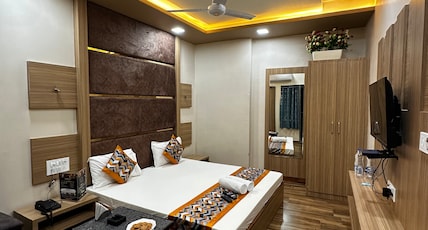 Hotel Royal Suites Plus (100 Meters From Dargah) Room Type - Royal Deluxe Room AC Hotel Royal Suites Plus (100 Meters From Dargah) Room Type - Royal Deluxe Room AC