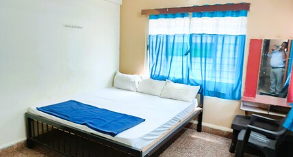 Sheetal Lodge Room Type - Deluxe Room AC