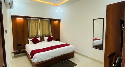 HOTEL SHRINATH Room Type - Deluxe Double Room