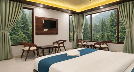 CloudBorn Rooftop Lounge & Stay Room Type - Deluxe Room with Forest View