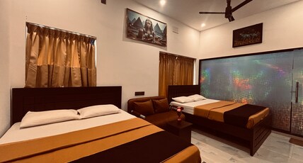 Sun Rays inn Resort Room Type - Premium Double Cot Room