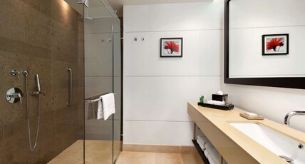 Hilton Bogota Room Type - EXECUTIVE FLOOR 2 DBL BEDS